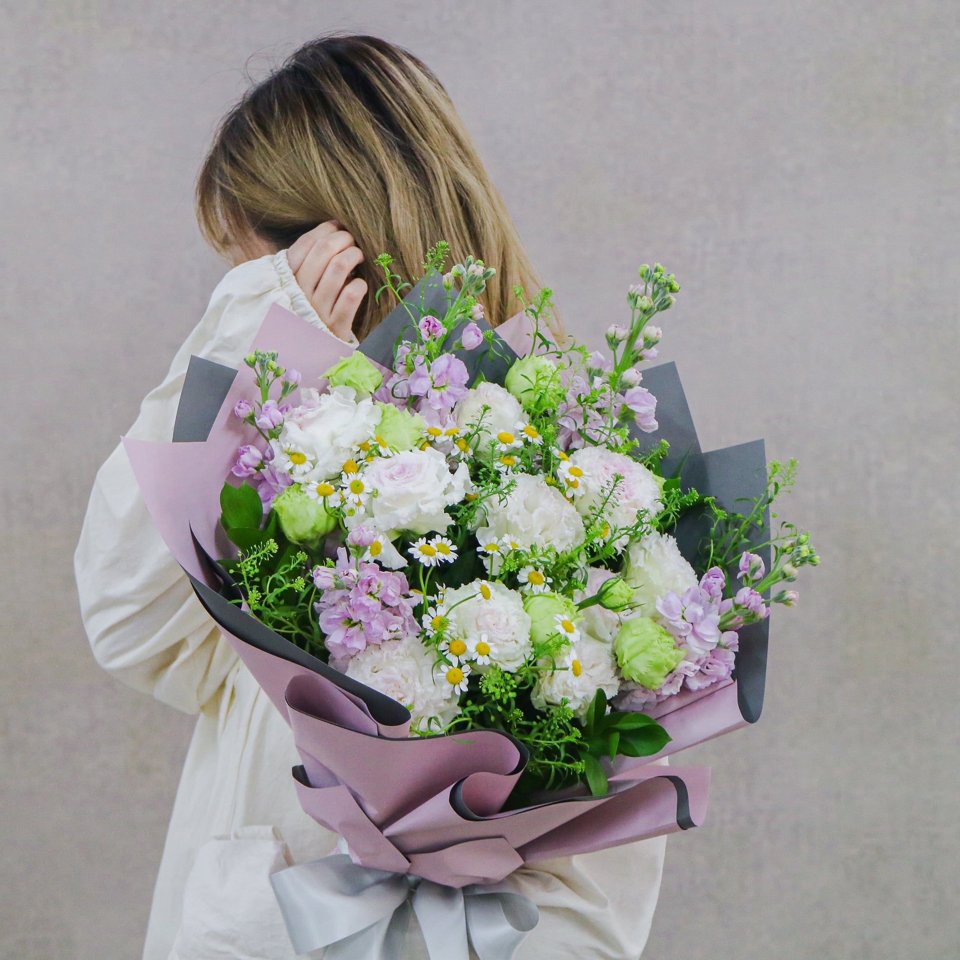 粉白桔梗日射花束 Pink white eustoma and stock bouquet