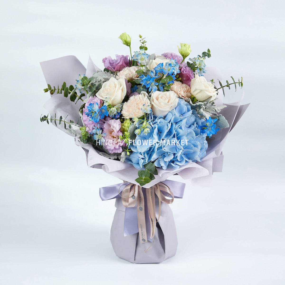 藍繡球小飛燕花束 Blue hydrangea and delphinium bouquet