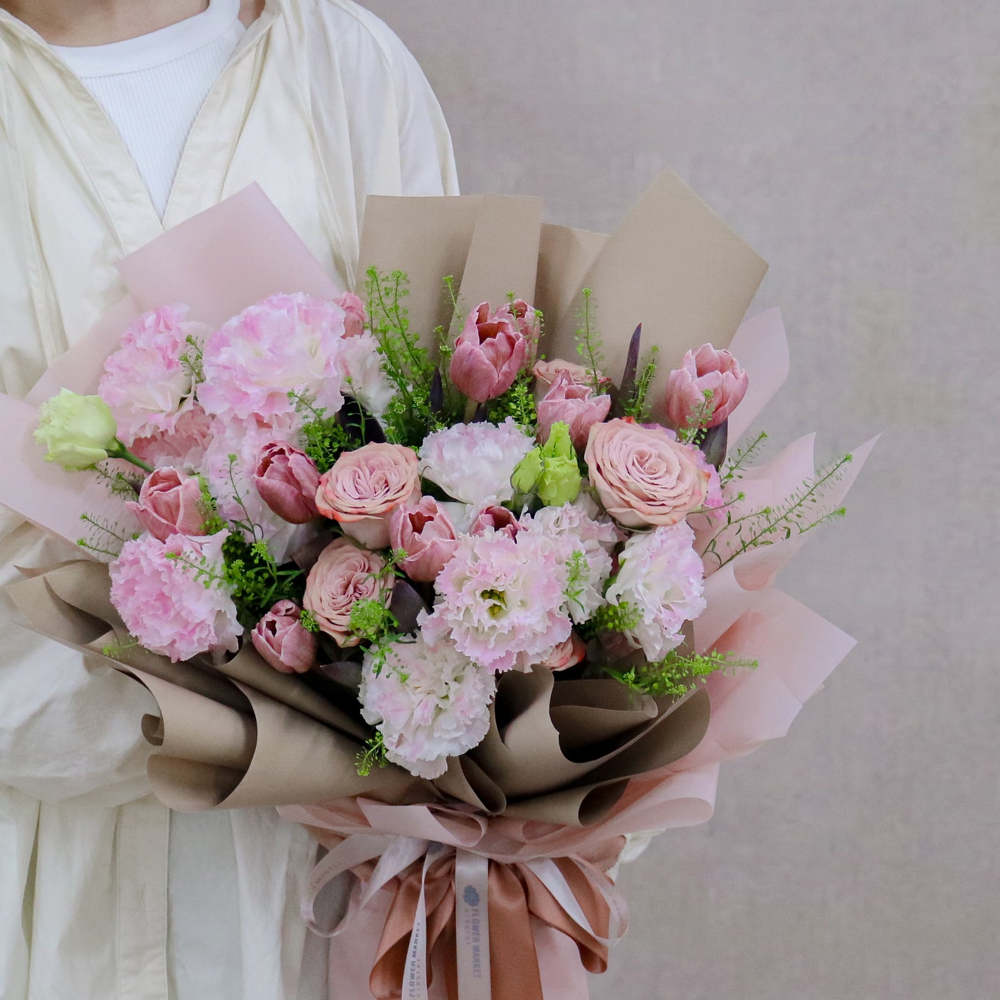 啡染色鬱金香玫瑰花束 Brownie dyed tulip and rose bouquet