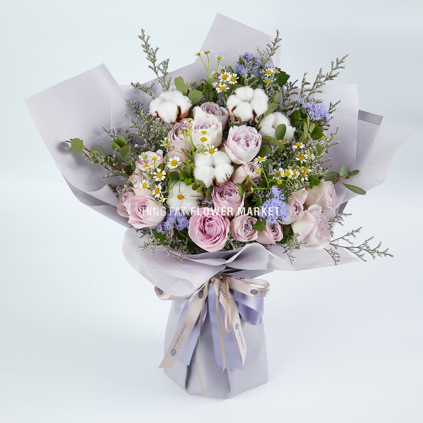 紫色小玫瑰棉花花束 Purple spray rose and cotton bouquet
