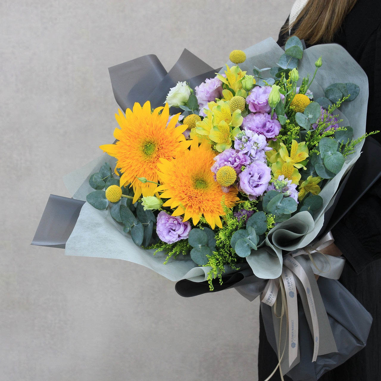 泰迪熊向日葵桔梗花束 Teddy Bear sunflower and eustoma bouquet