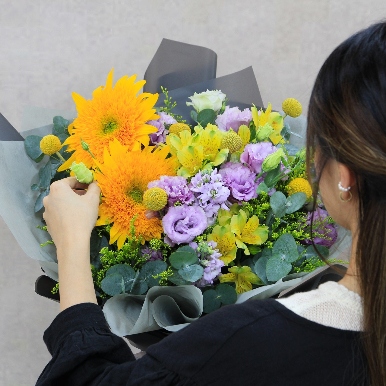 泰迪熊向日葵桔梗花束 Teddy Bear sunflower and eustoma bouquet