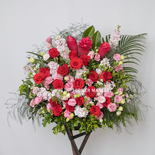 紅玫瑰薑花花籃 Red rose and ginger flower stand