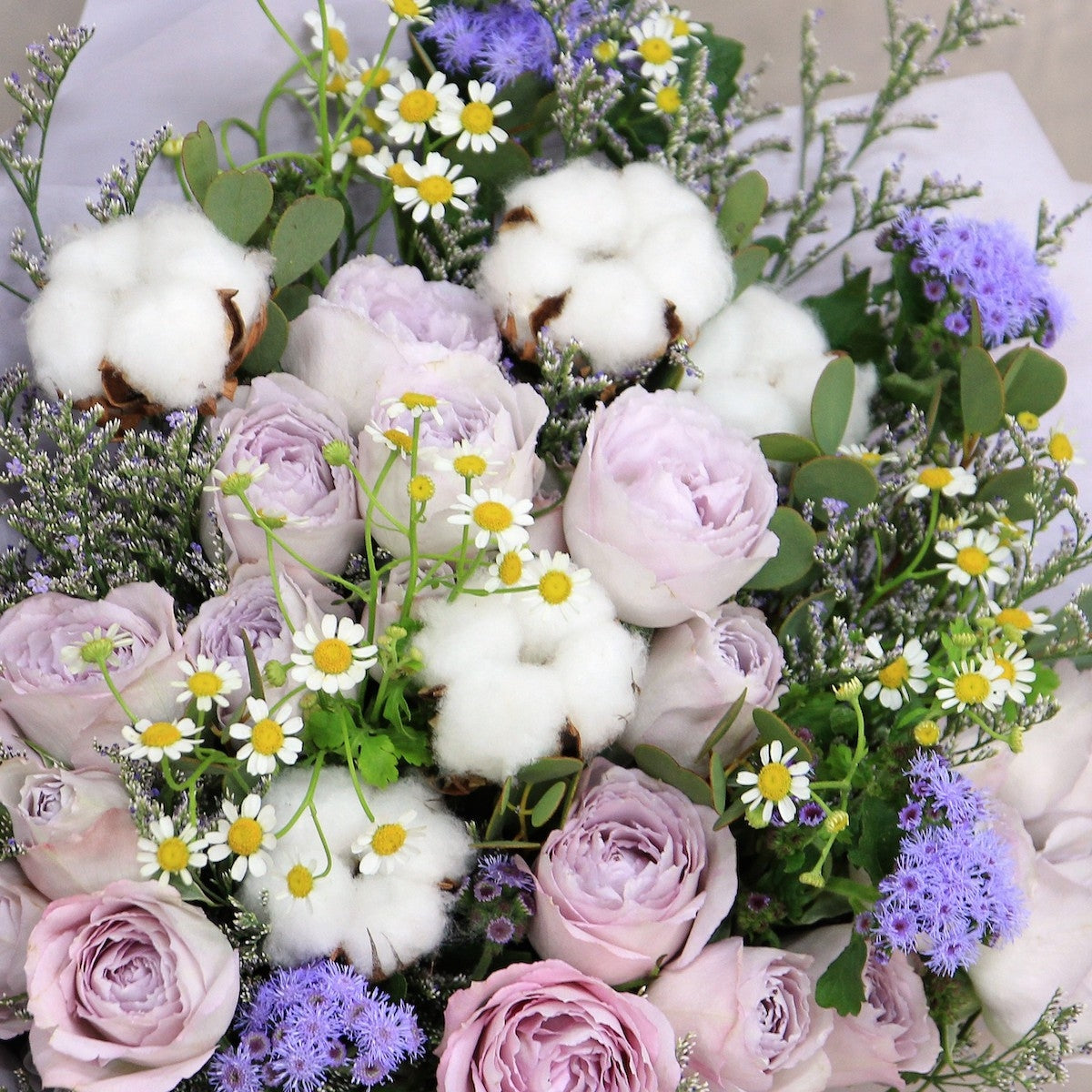 紫色小玫瑰棉花花束 Purple spray rose and cotton bouquet