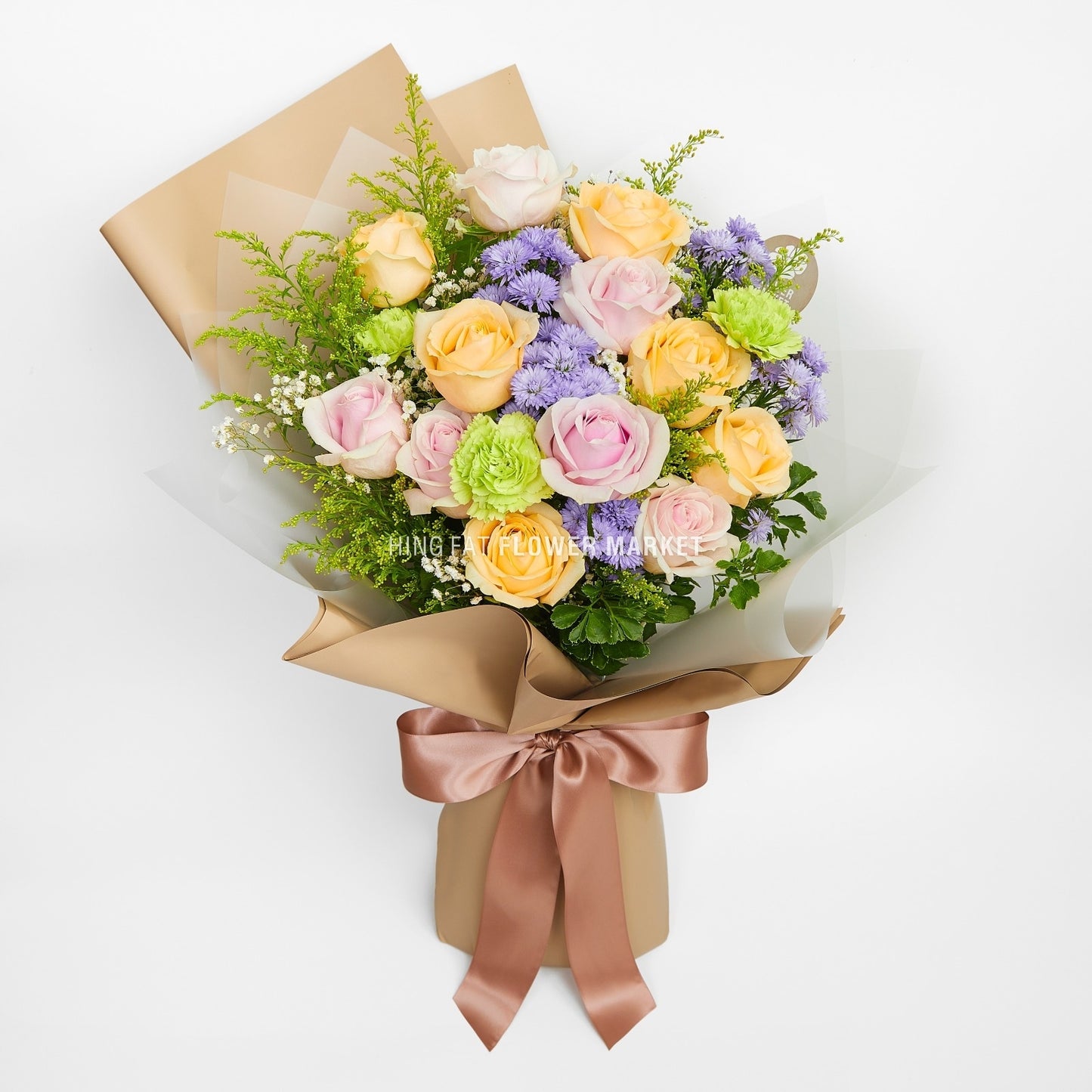 淺粉香檳玫瑰花束 Light pink and champagne rose bouquet
