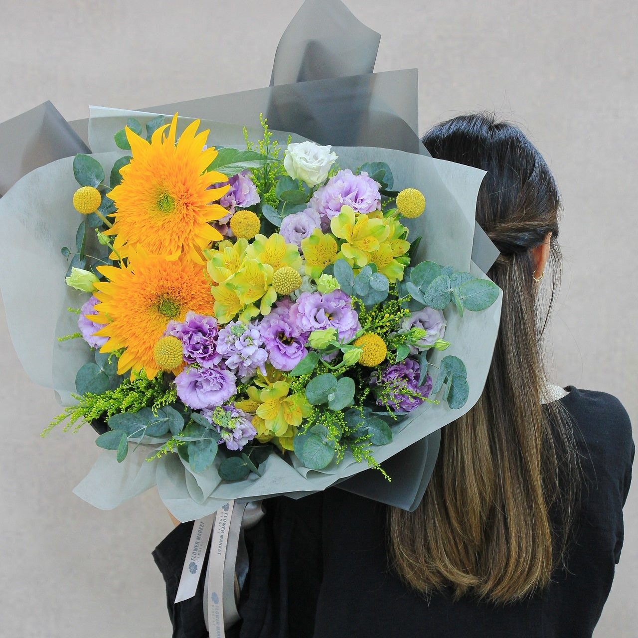 泰迪熊向日葵桔梗花束 Teddy Bear sunflower and eustoma bouquet