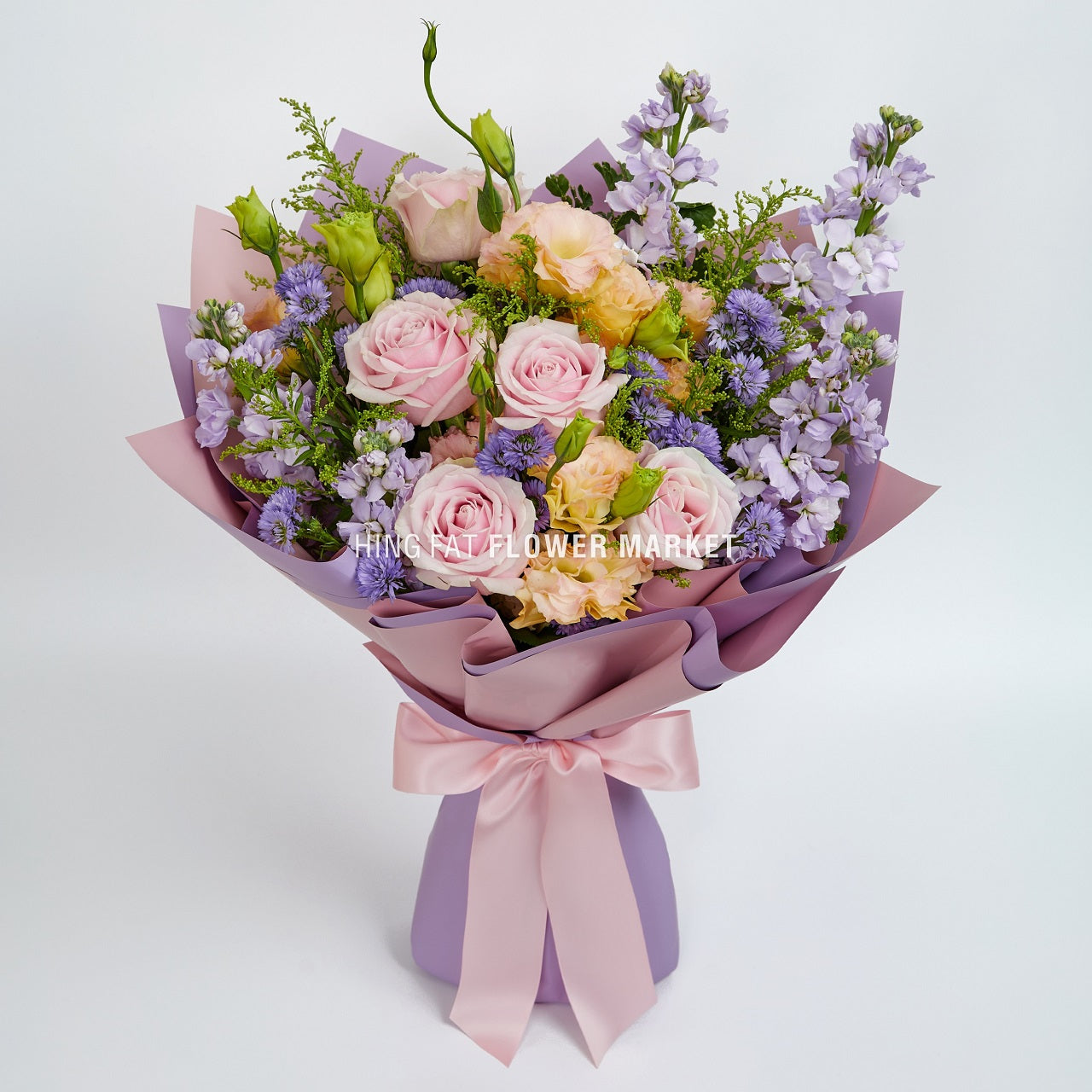 淺粉玫瑰桔梗花束 Light pink rose and eustoma bouquet