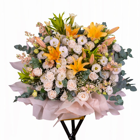 多頭百合玫瑰桔梗花籃