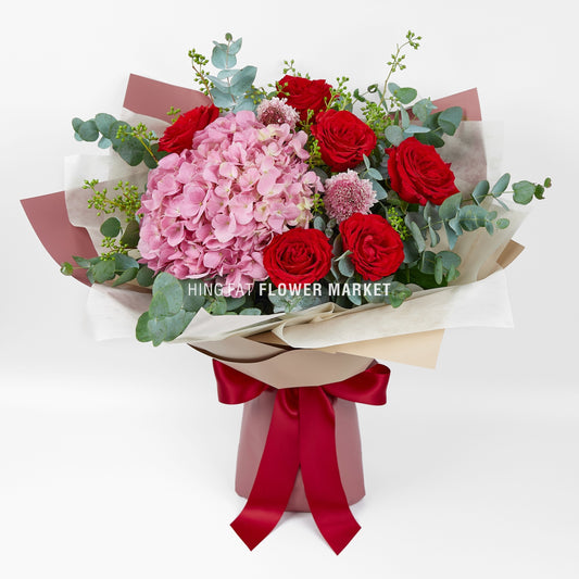 紅玫瑰繡球花束 Red rose and hydrangea bouquet