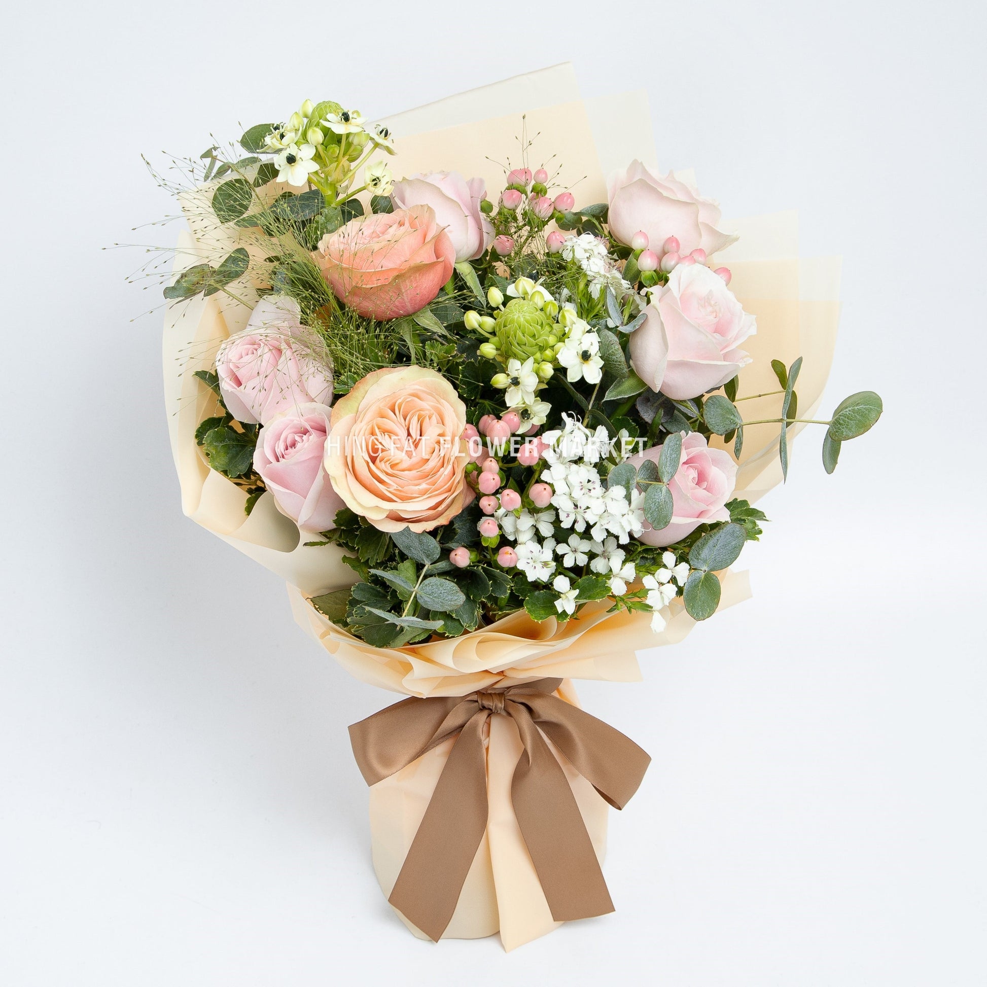 庭園玫瑰大眼雀梅花束 Garden rose and ornithogalum bouquet