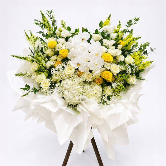 白繡球百合花籃