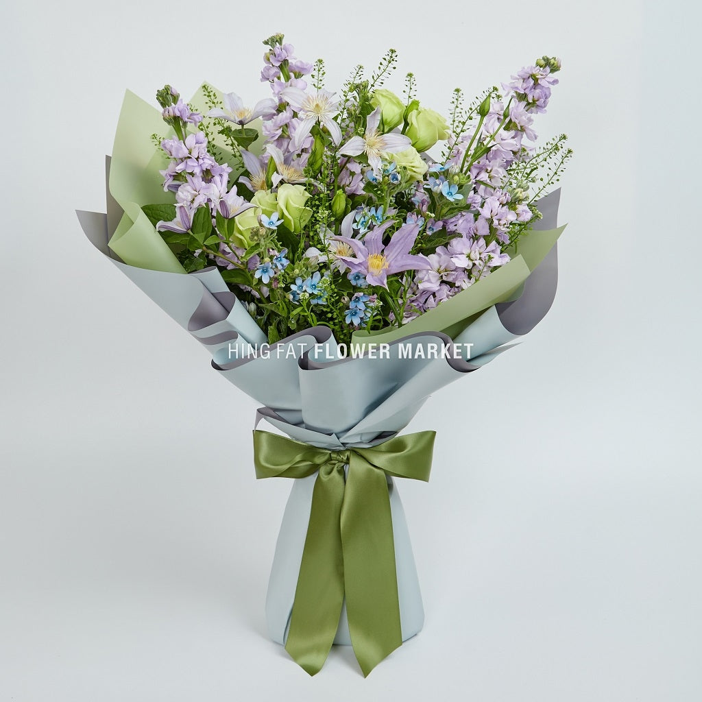 淺紫鐵線蓮藍星花束 Light purple clematis and tweedia bouquet